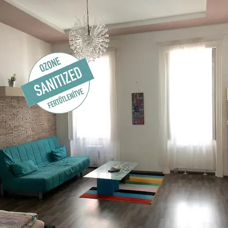 Apartment Budget By Hi5-kiraly 99 Budapest